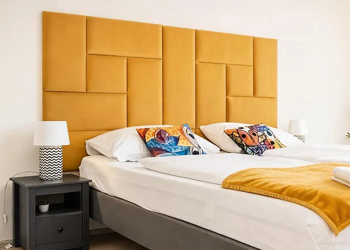 Cozy 1 Bedroom In Location *